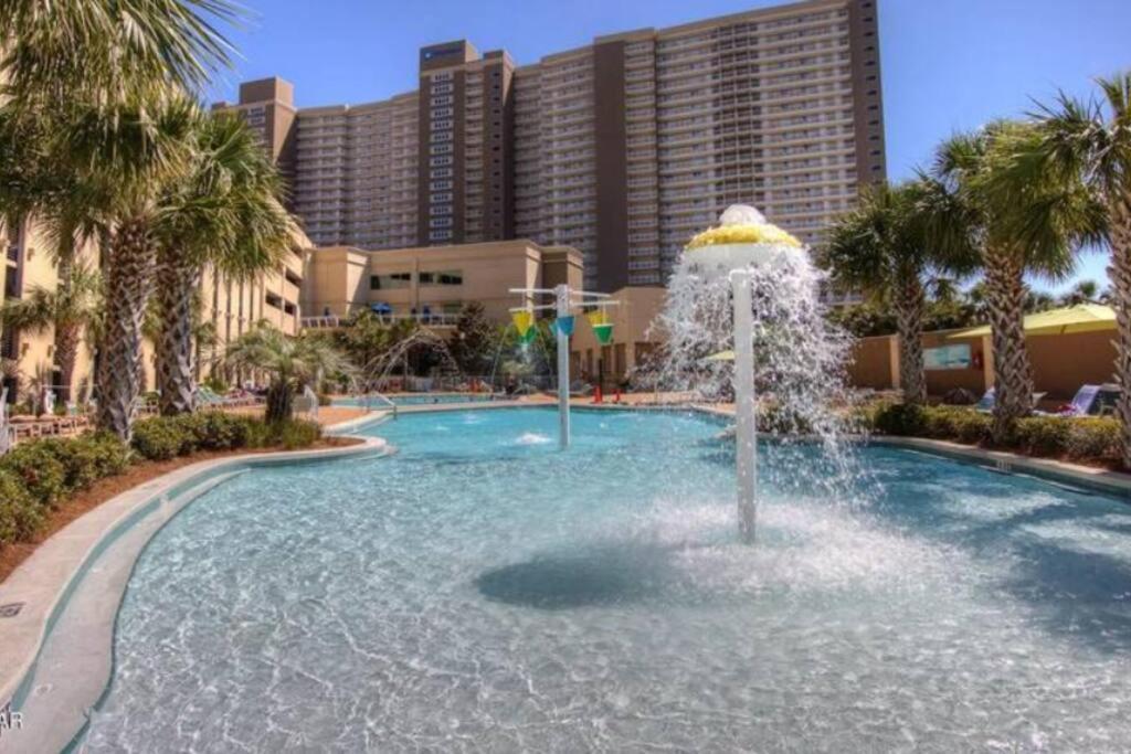 Beautiful Beachfront Paradise! Emerald Beach Resort Panama City Beach Εξωτερικό φωτογραφία