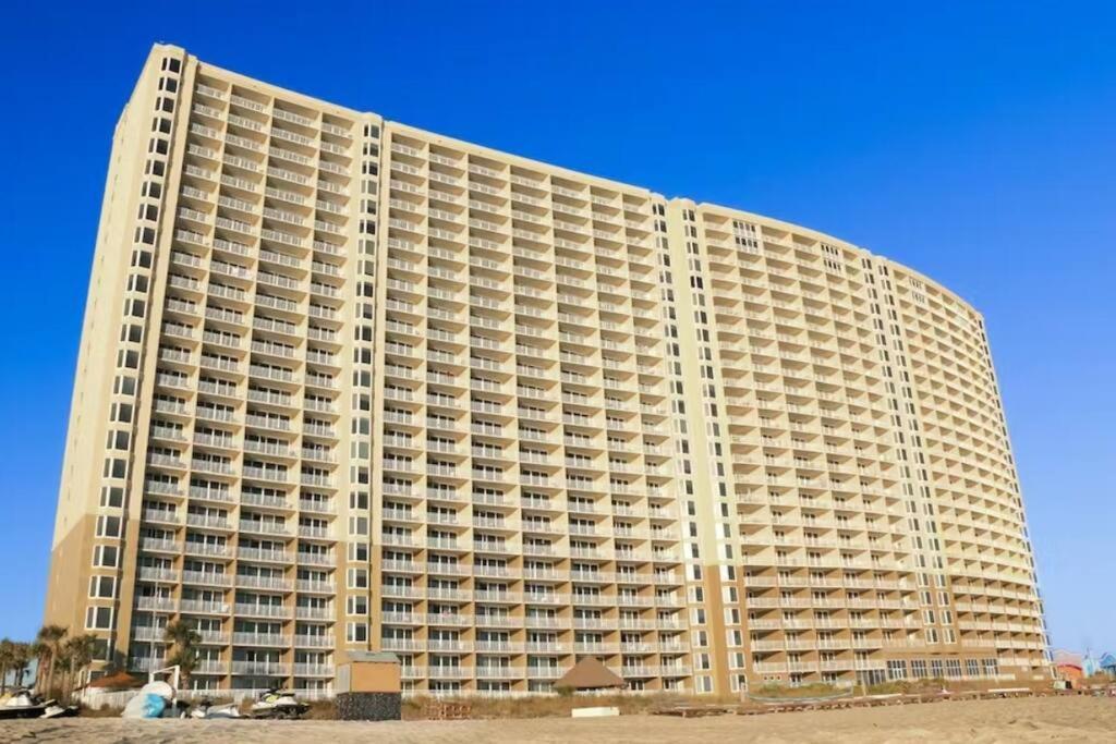 Beautiful Beachfront Paradise! Emerald Beach Resort Panama City Beach Εξωτερικό φωτογραφία
