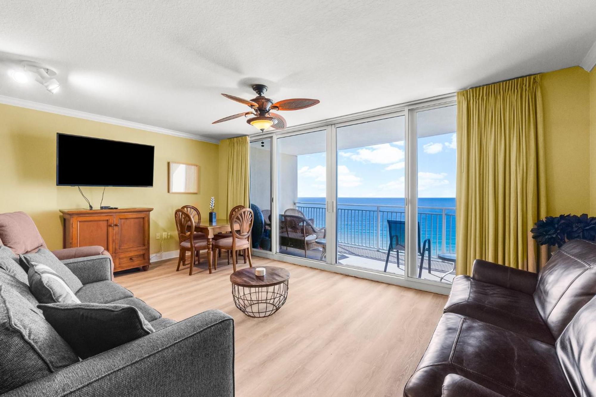 Beautiful Beachfront Paradise! Emerald Beach Resort Panama City Beach Εξωτερικό φωτογραφία